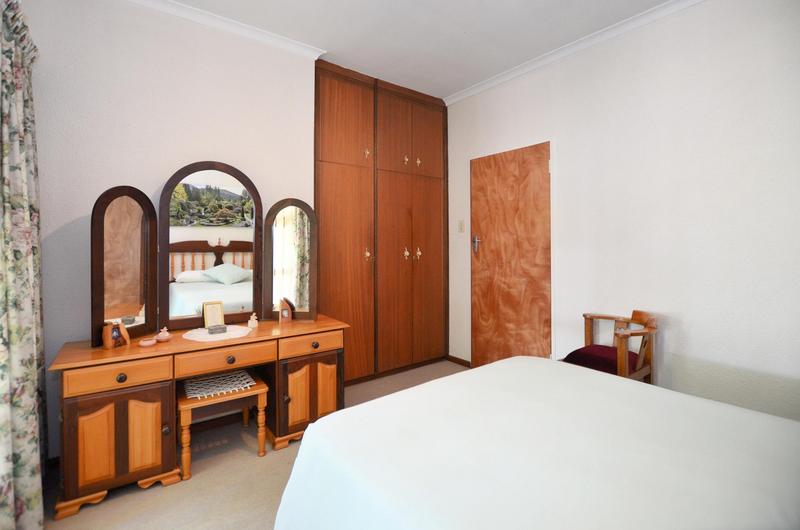 3 Bedroom Property for Sale in Parow North Western Cape